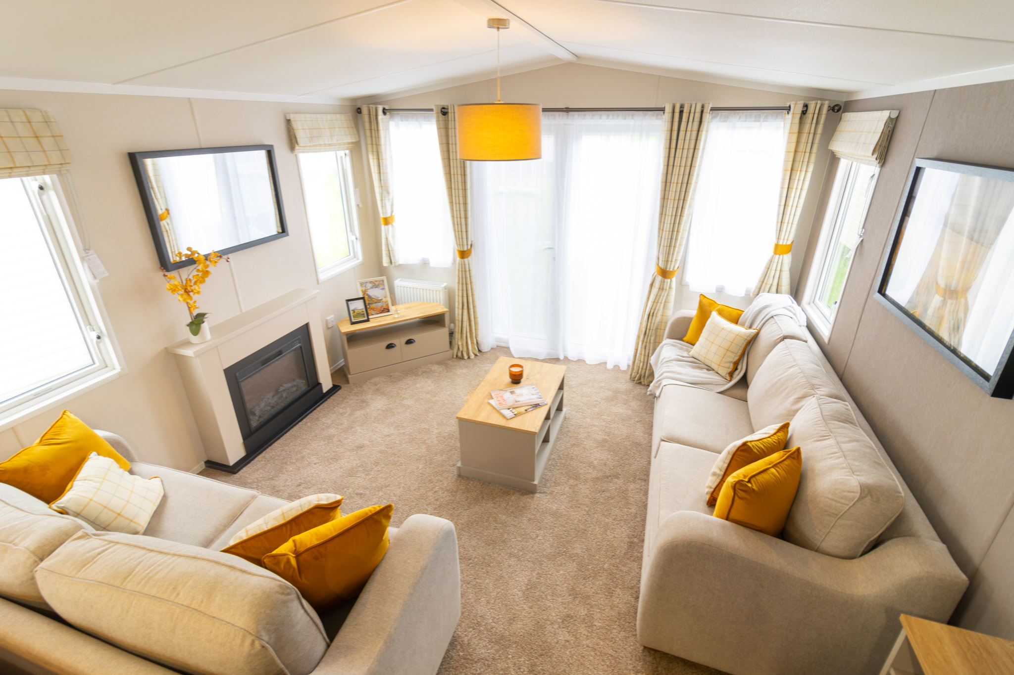 SOLIS - Sunseeker Holiday Homes